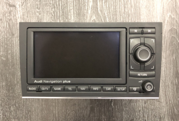 Reparatur Audi Navigationssystem RNS-E "TFT-Display Version 192 ... erneuern"