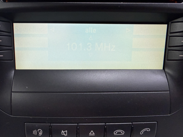 Reparatur Mercedes Benz HeadUnit Navigationssystem AUDIO50 APS / APS-50 Displayanzeige fehlerhaft Display ohne Funktion