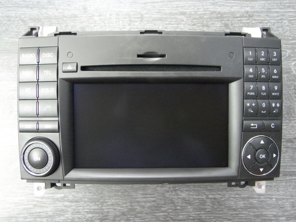 Reparatur Mercedes Benz HeadUnit Comand APS NTG2.5 Navigationssystem Gerät schaltet nicht ein / startet nur bis MB Logo