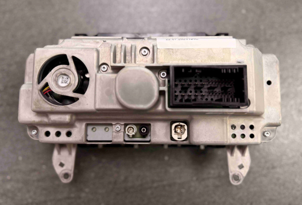 MINI F55 F56 F57 BIS Radio Basic Display / Bordmonitor ohne Funktion