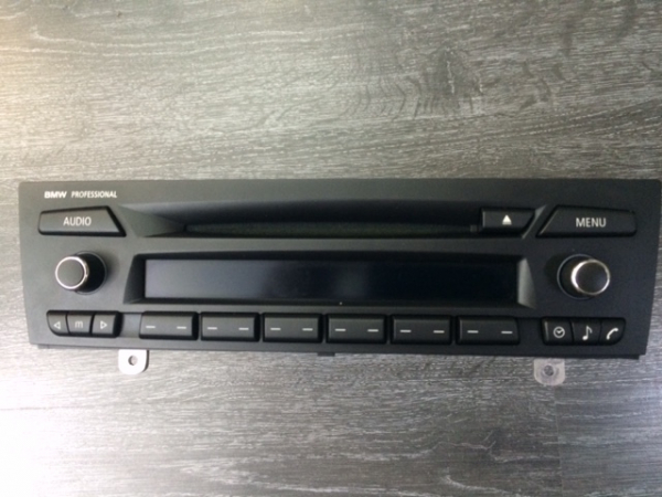 Reparatur BMW Prof. CD-73  CD-Radio "Gerät schaltet nicht ein"