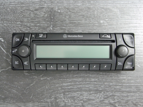 Reparatur Mercedes Benz APS 30 Navigationsradio BE4700 / BE4715 W210 E-Klasse "CD Lesefehler / Laufwerksreparatur"